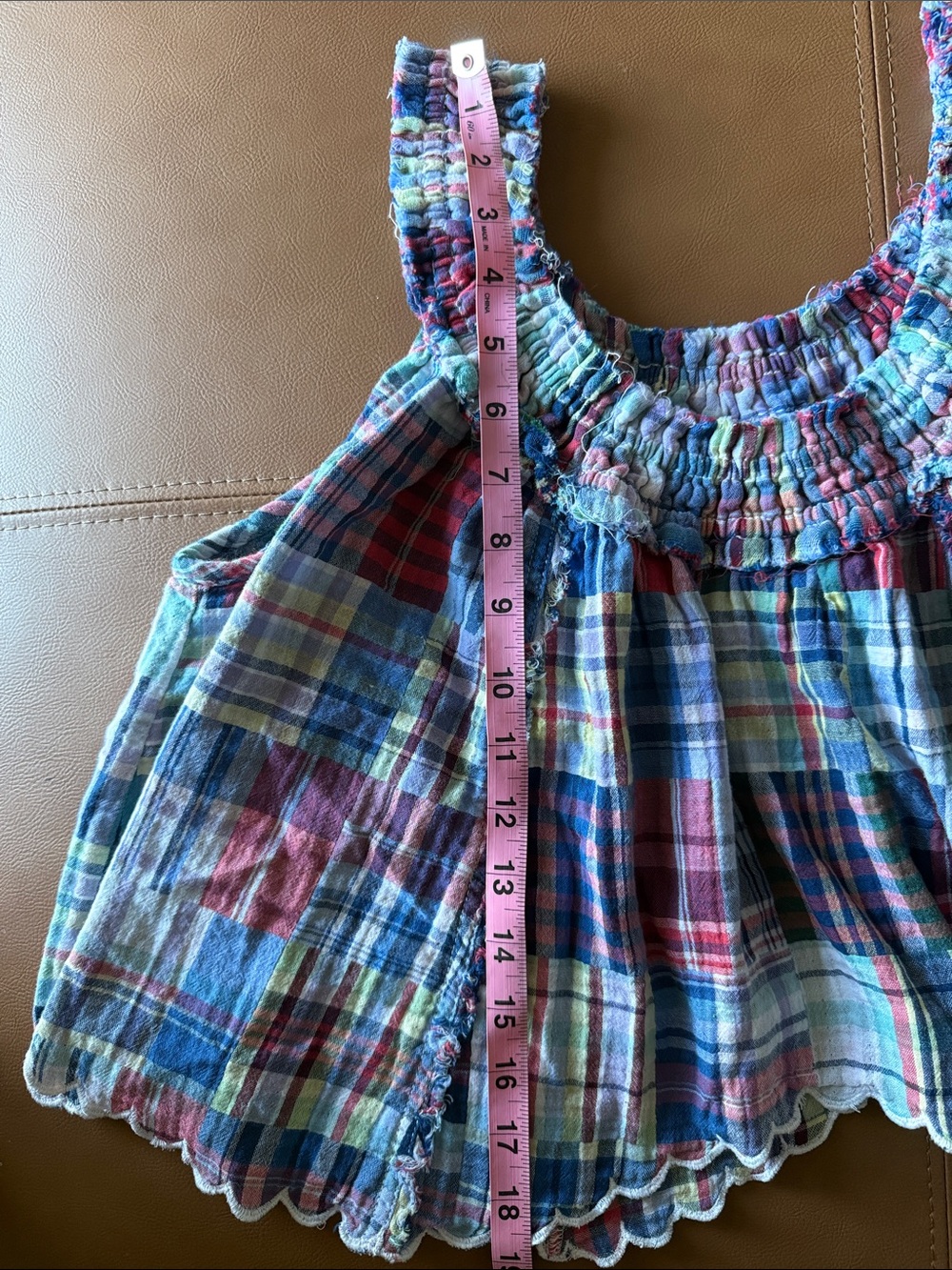 ANTHROPOLOGIE • SCALLOP TOP - Picture 7 of 8